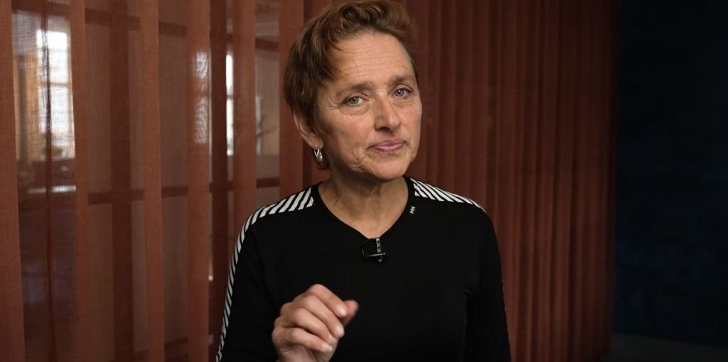 Helle Rabøl - Hjælp en kammerat